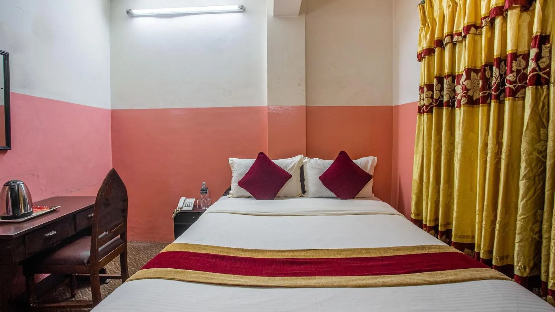 Oyo 810 Hotel Peace Golden Kathmandu